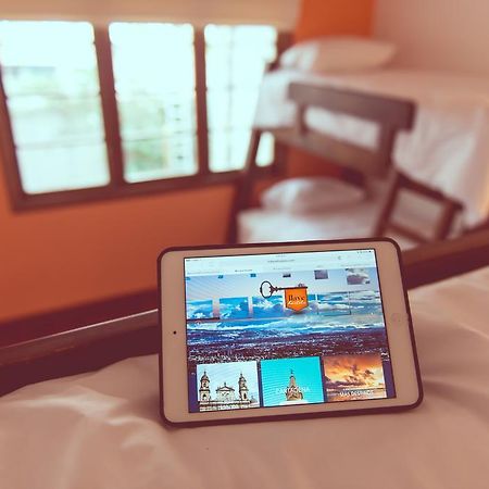 Mi Llave Hostels Богота Екстериор снимка