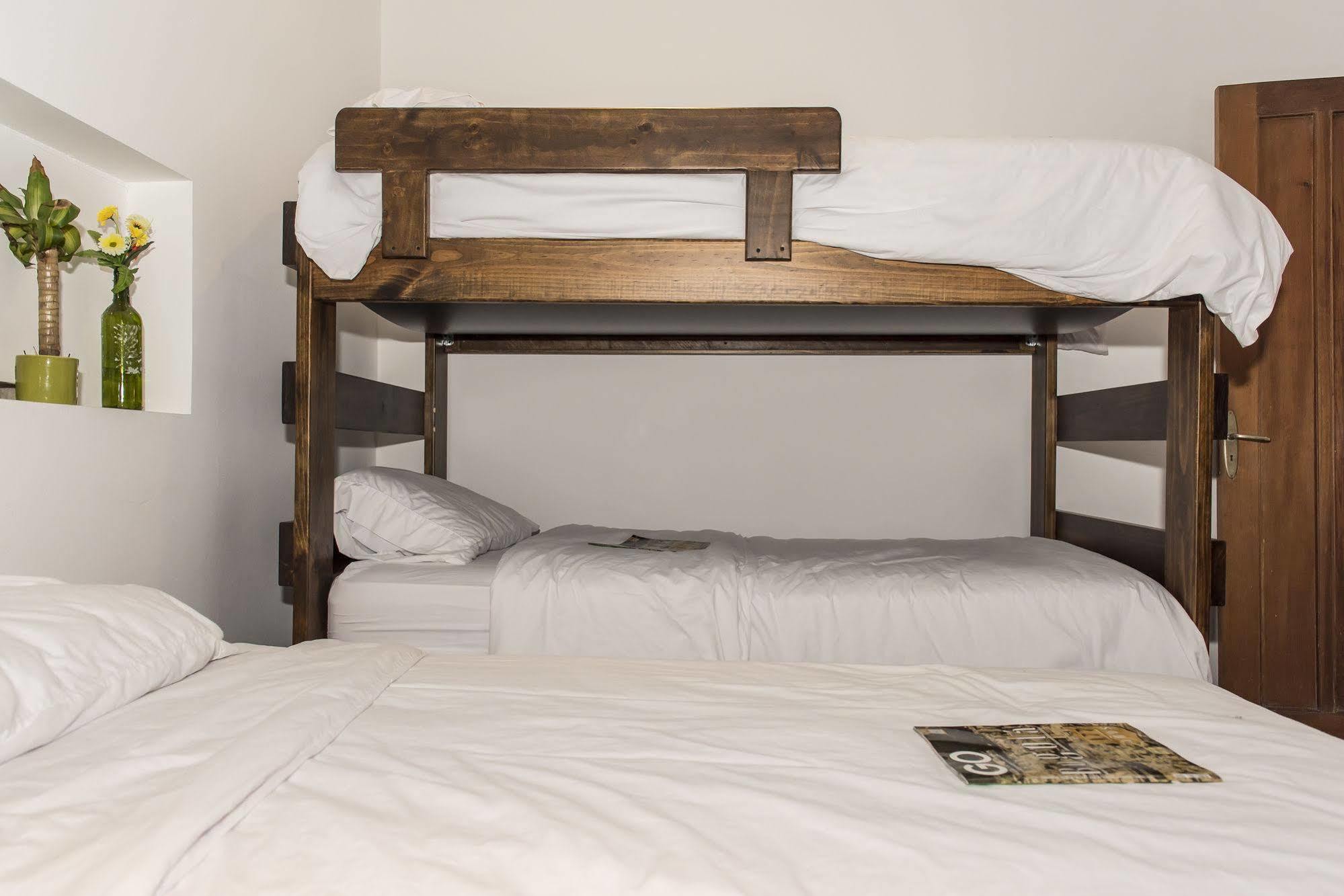 Mi Llave Hostels Богота Екстериор снимка